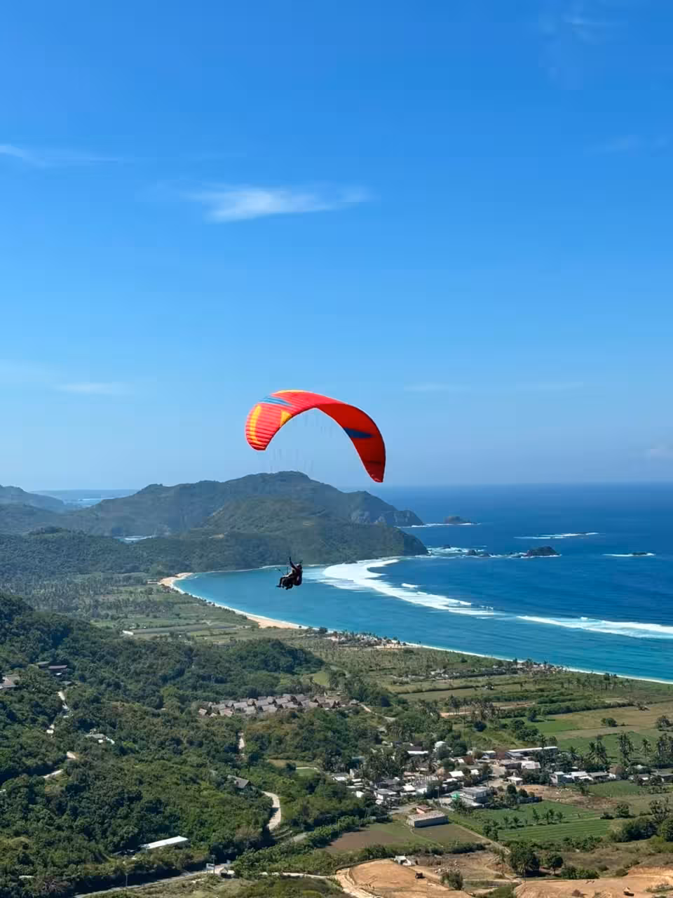 Lombok Paragliding